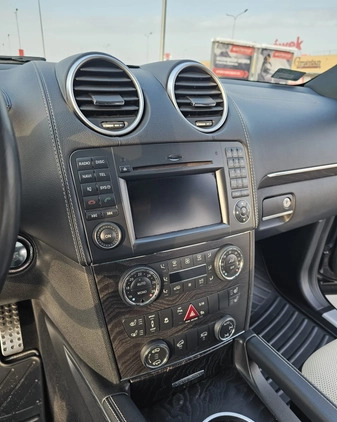 Mercedes-Benz GL cena 132000 przebieg: 124500, rok produkcji 2012 z Kałuszyn małe 562
